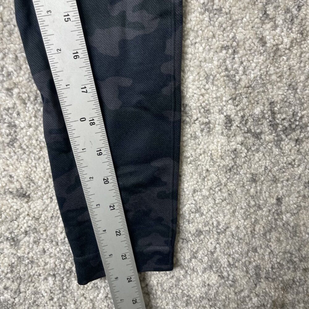 Spanx Leggings Womens Medium Black Camo Seamless High Rise Activewear‎ Yoga - Picture 3 of 8
